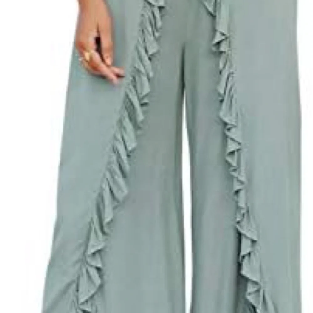 Simplee Green Ruffle Split Leg Pants - Picture 5 of 6